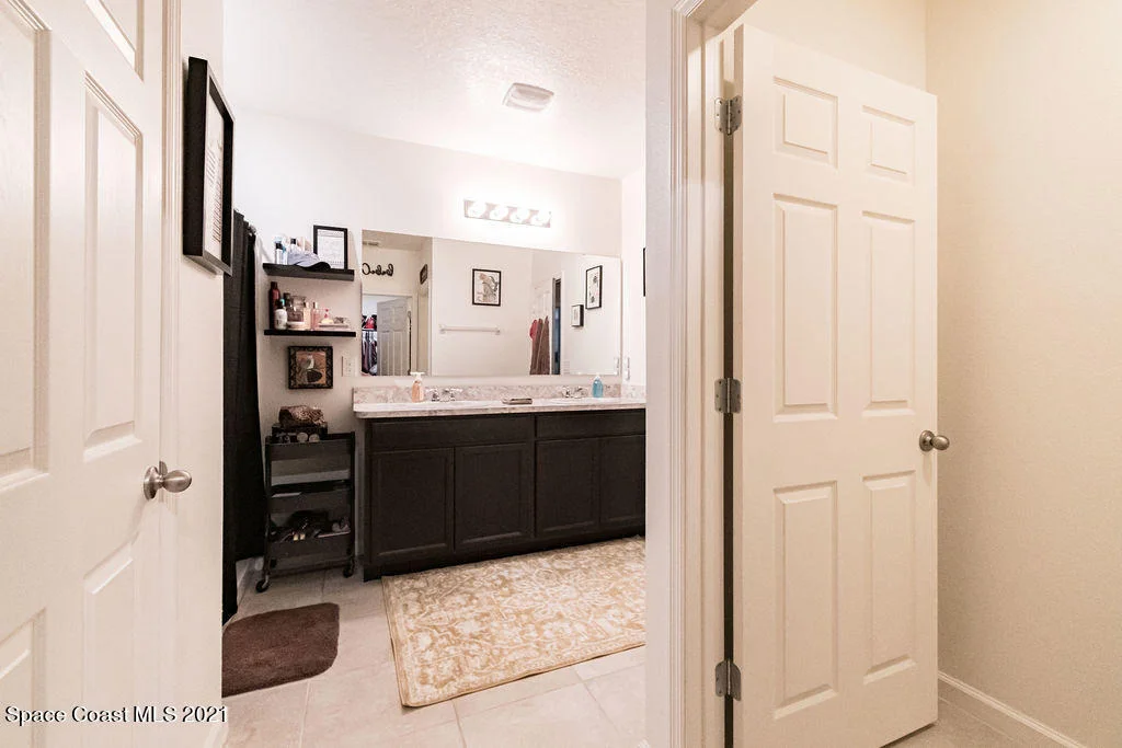 Photo of 4323 Starling Place