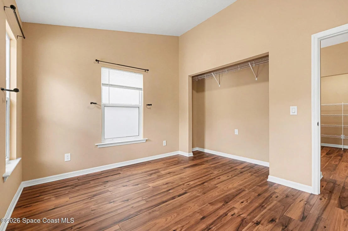 Photo of 683 Old Oak Street