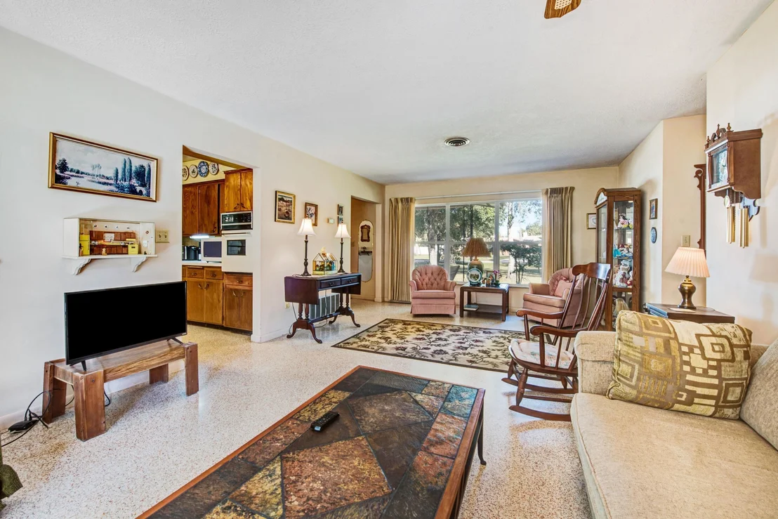 Photo of 2945 Sunset Road