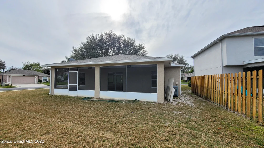 Photo of 2111 Spring Creek Circle NE