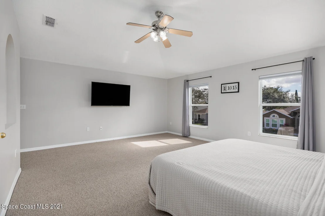 Photo of 3996 Four Lakes Drive