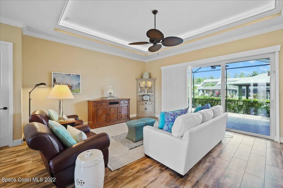 Photo of 352 Arrowhead Lane