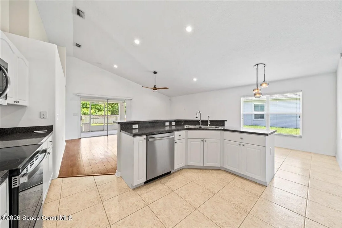 Photo of 3350 Deer Lakes Drive