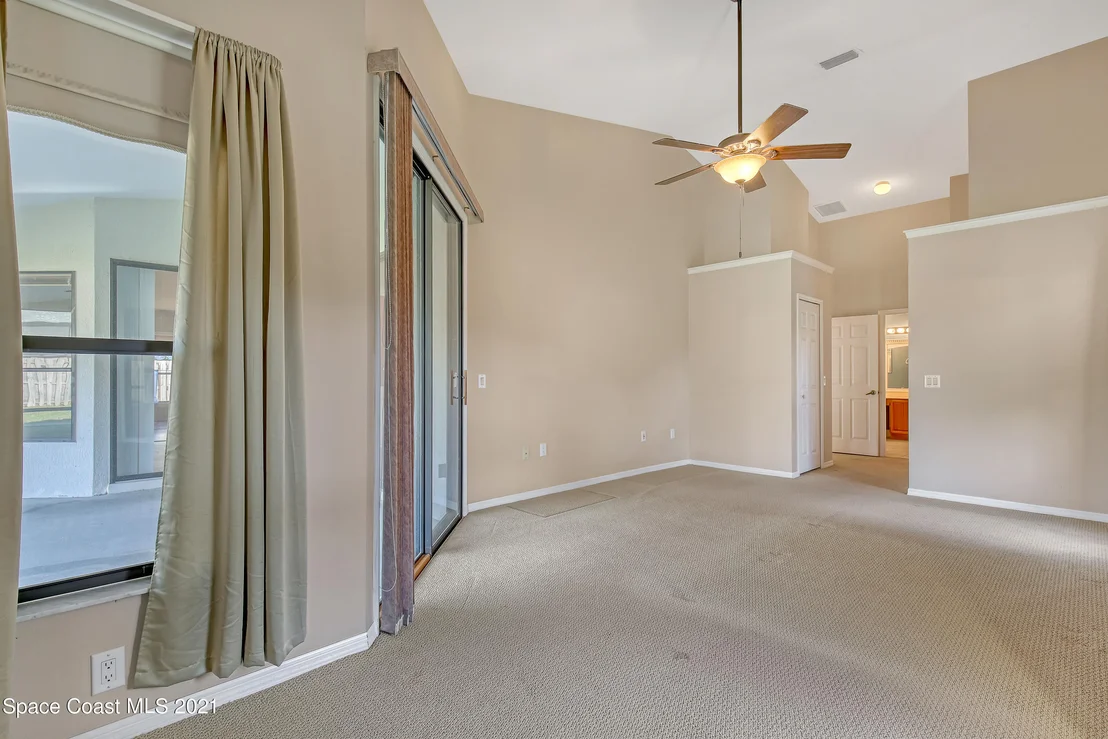 Photo of 1461 Wellington Circle