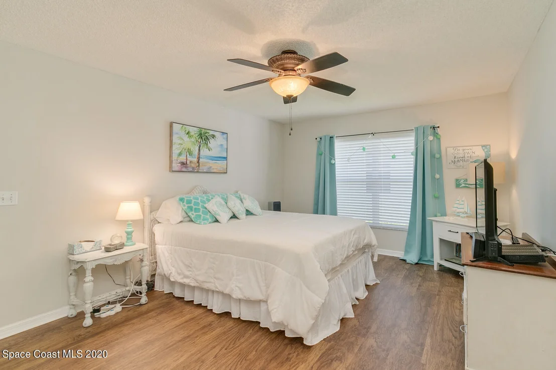 Photo of 1591 Whitman Drive