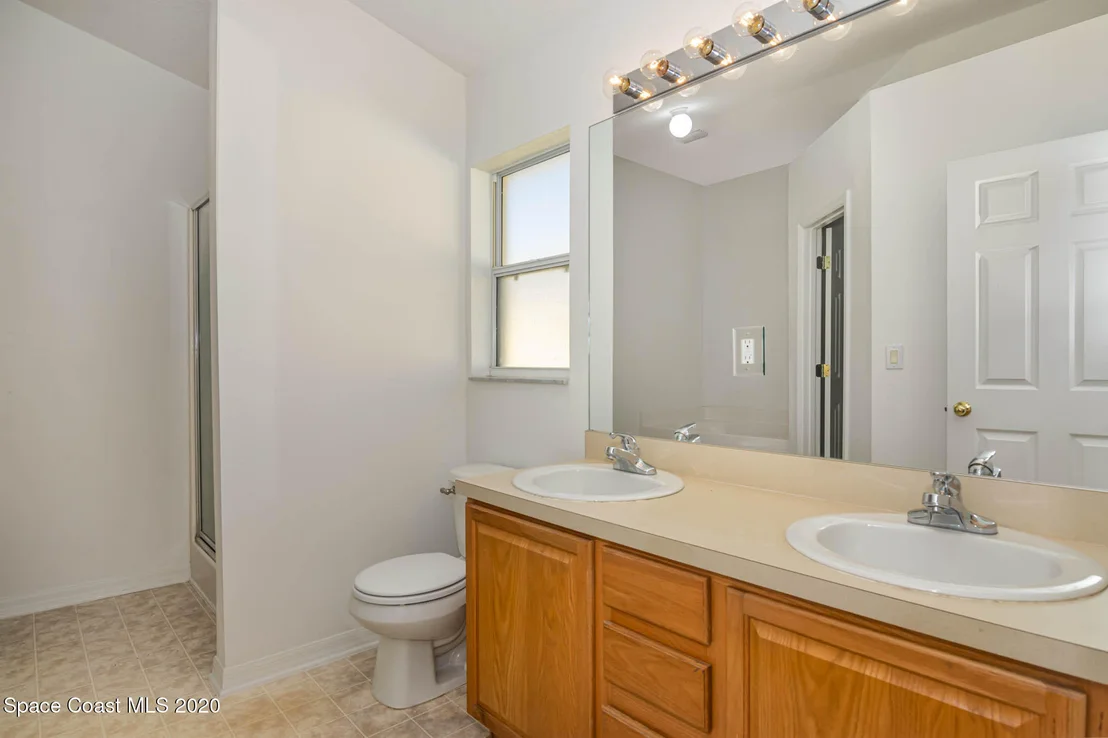 Photo of 2410 Bridgeport Circle