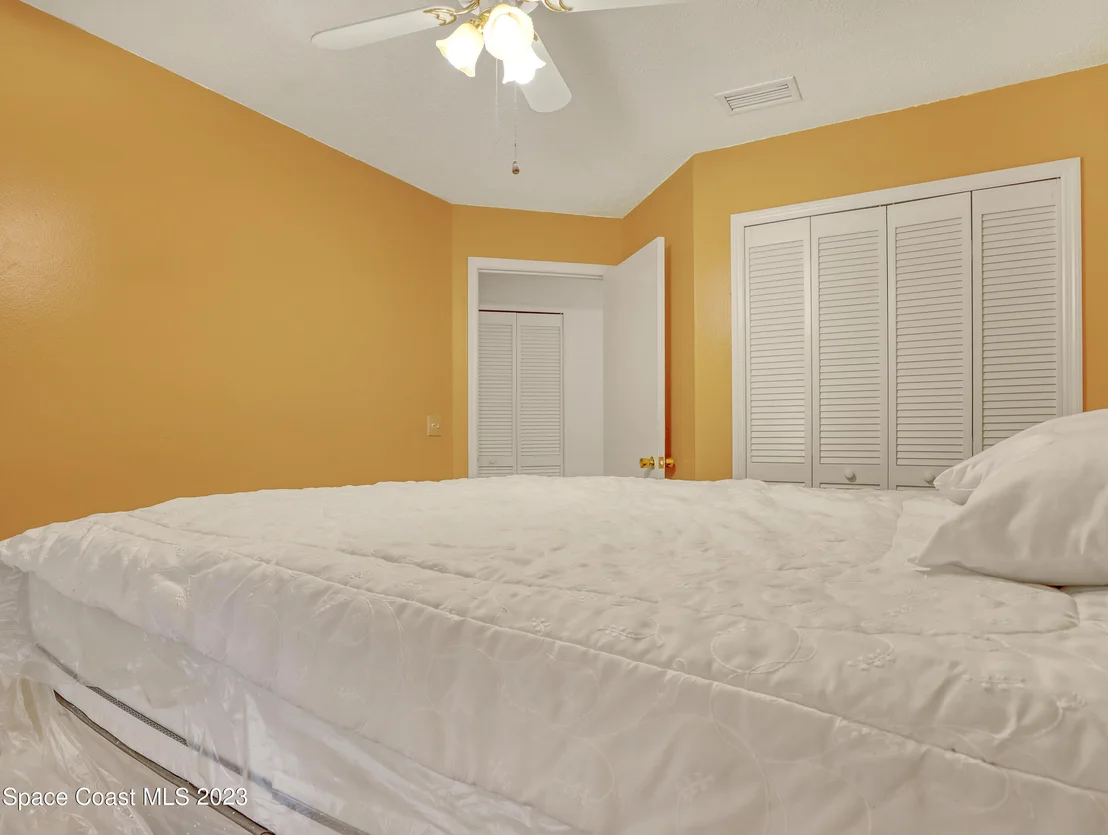 Photo of 958 Lyons Circle NW