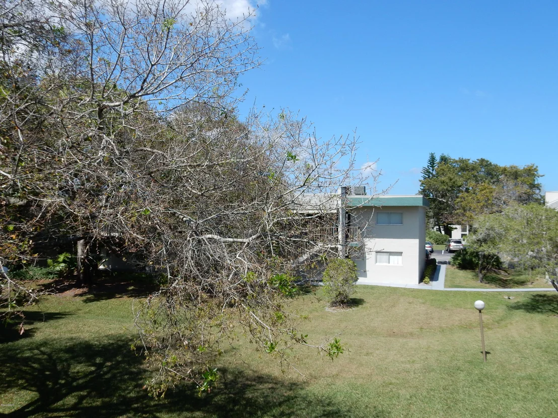 Photo of Unit 233 at 2975 Thrush Drive