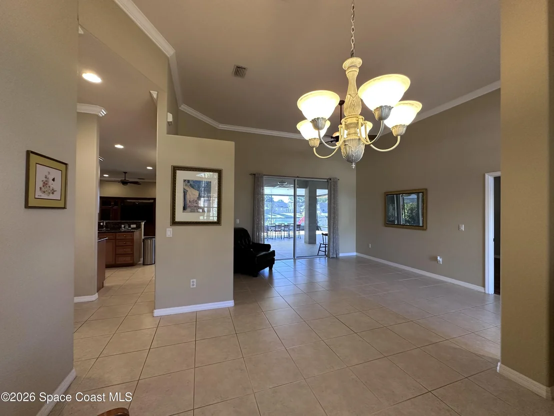 Photo of 883 Spring Oak Drive