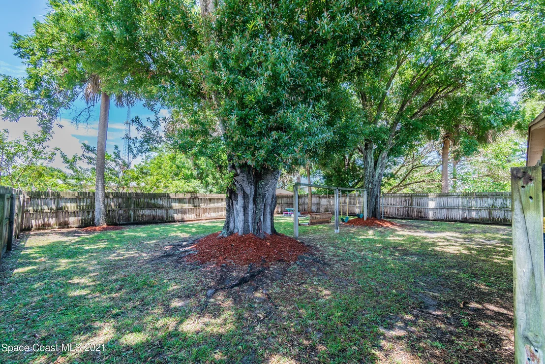 Photo of 1318 Baker Drive