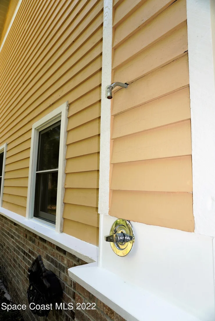 Photo of 686 Hammock Road