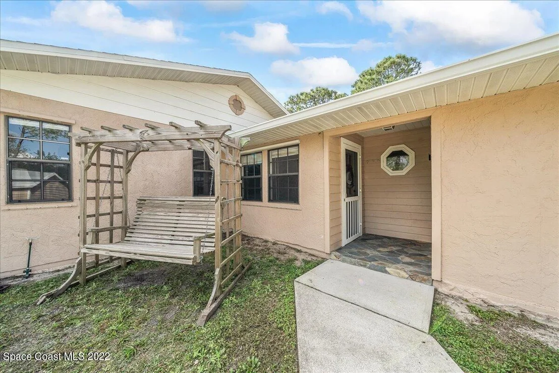 Photo of 3450 Weber Road