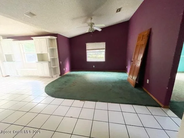 Photo of 2885 Kingston Lane