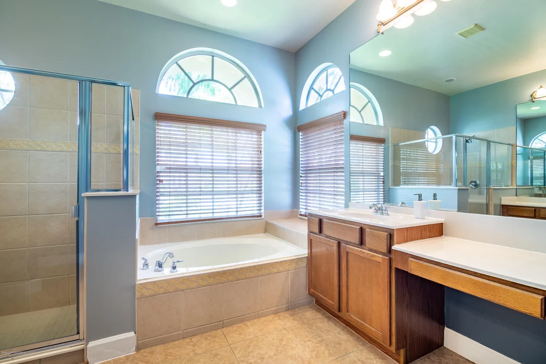 Photo of 3256 Peninsula Circle