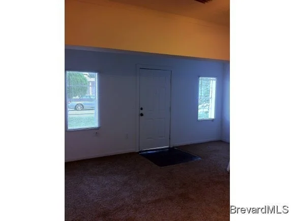 Photo of 2924 Lawrence
