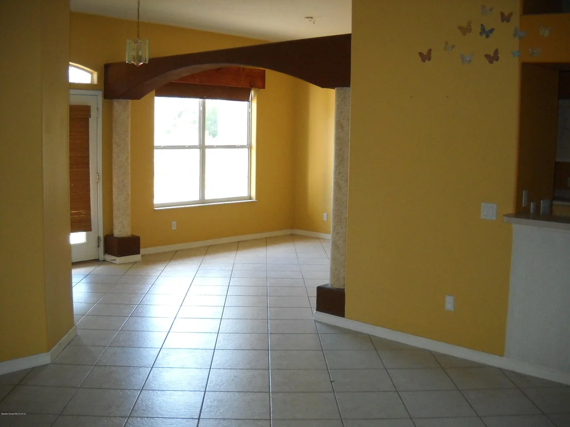 Photo of 5550 Simpson Place
