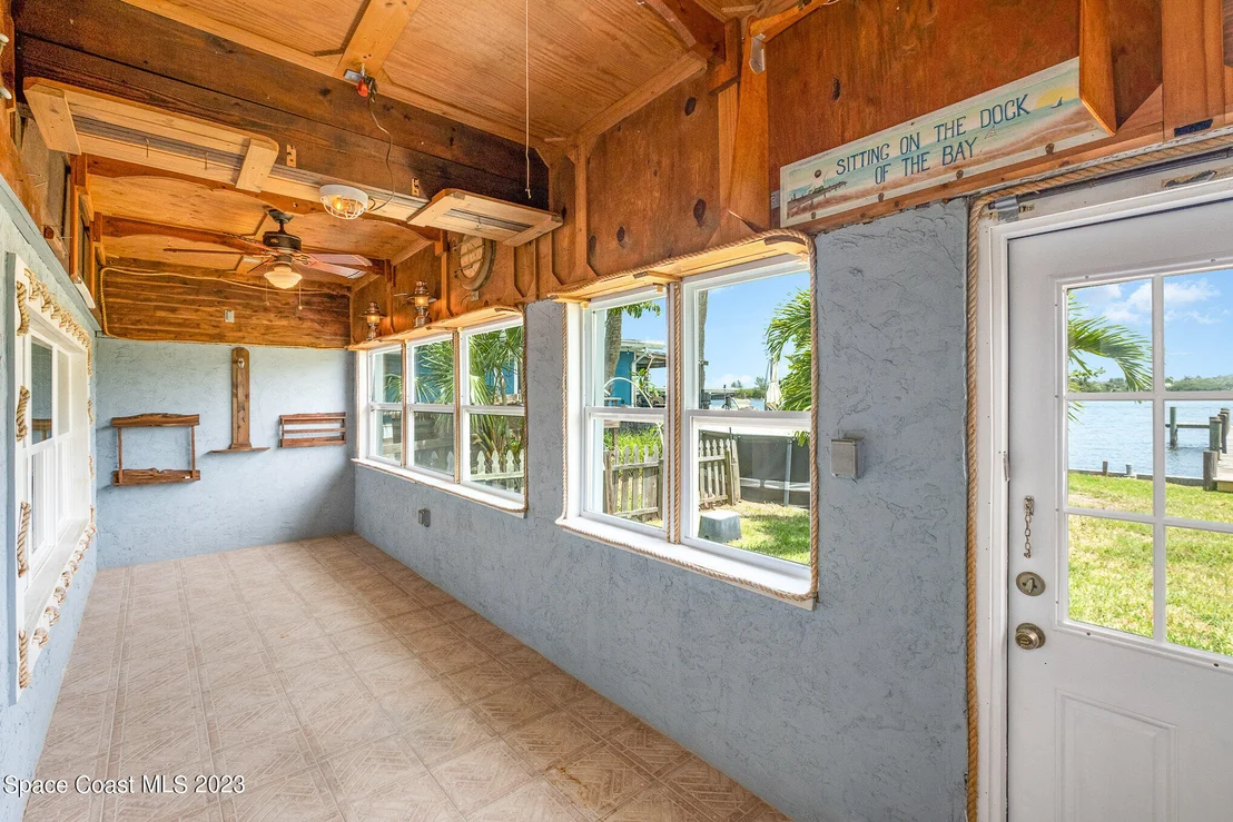Photo of 3957 Canal Drive