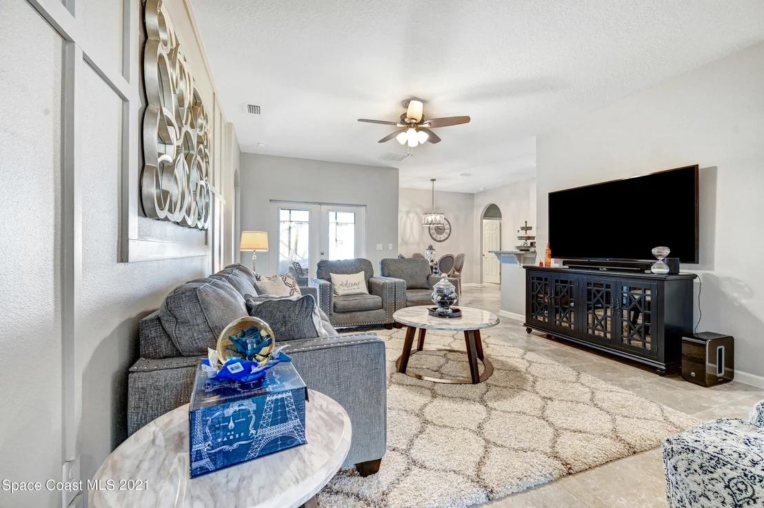 Photo of 685 Stonebriar Drive