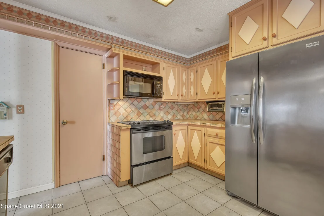 Photo of 620 Wisteria Drive