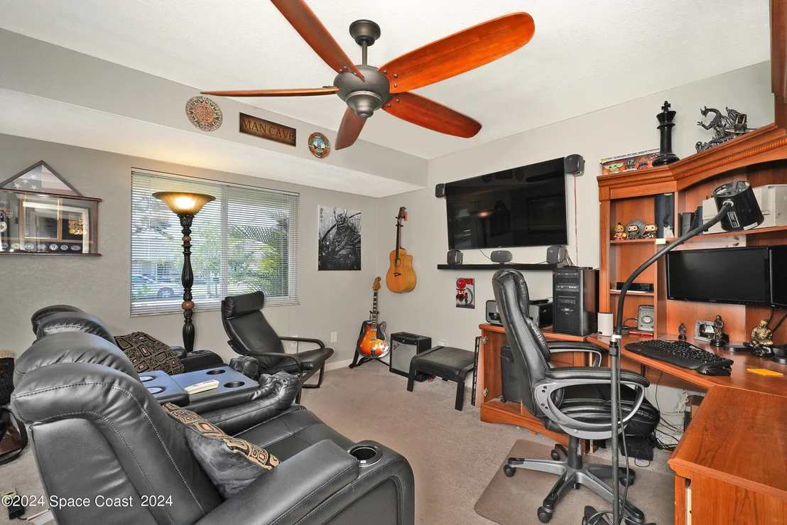 Photo of 1067 Galty Circle NE