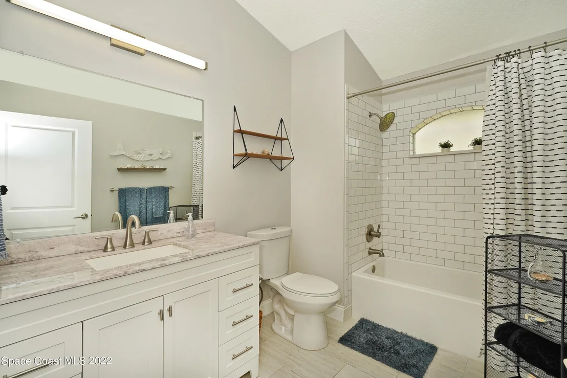 Photo of 3940 Saint Armens Circle