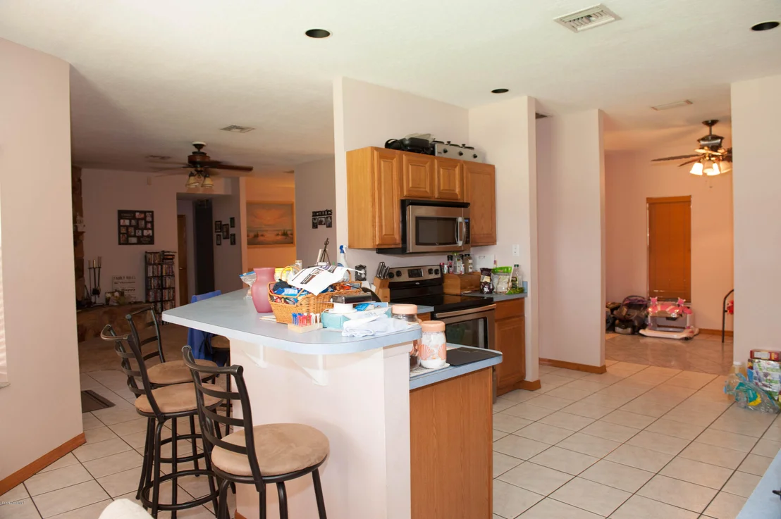 Photo of 5490 Pine Street