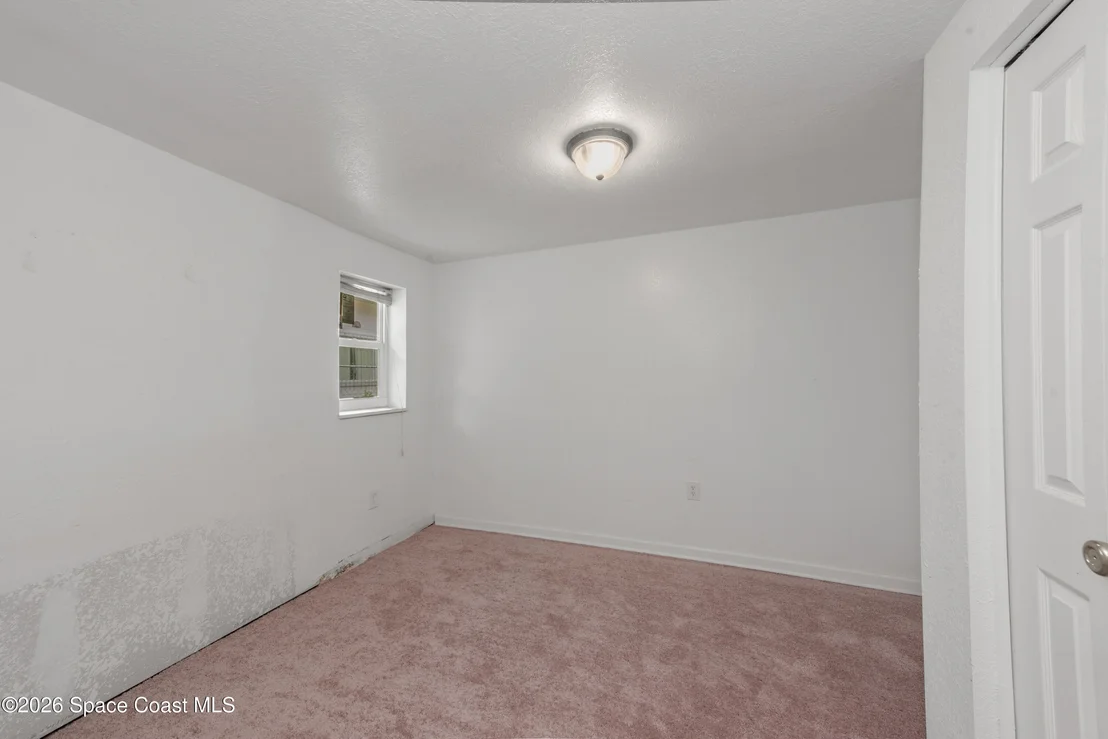 Photo of 555 Rockledge Drive