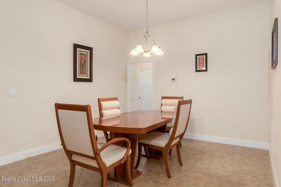 Photo of 146 Ashbury Boulevard