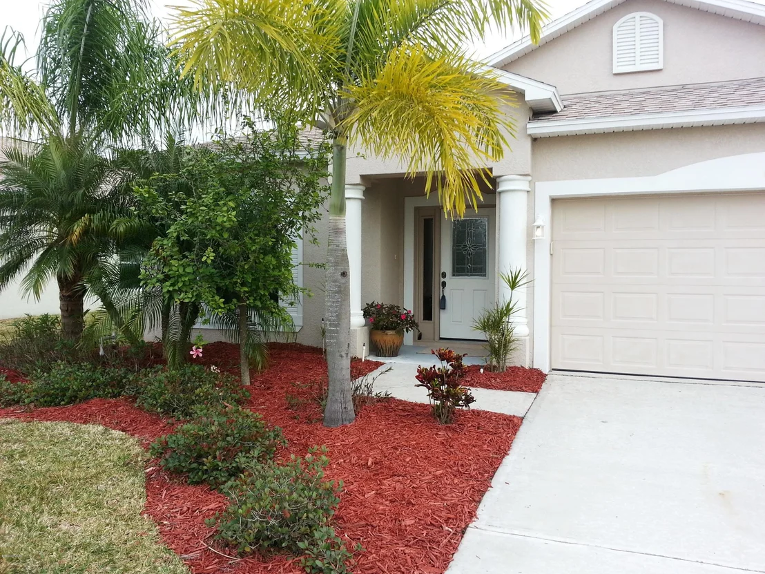 Photo of 2078 Maeve Circle