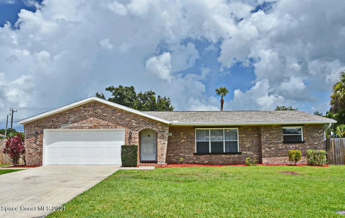 Photo of 1294 Cimarron Circle NE