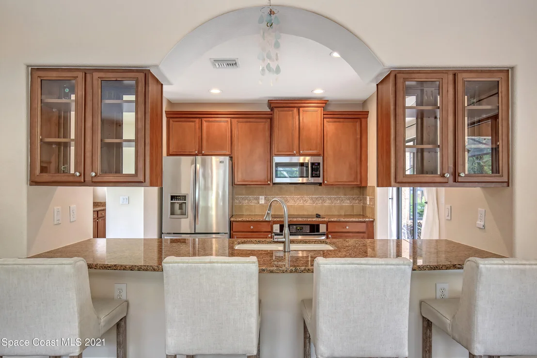 Photo of 1380 Talon Way