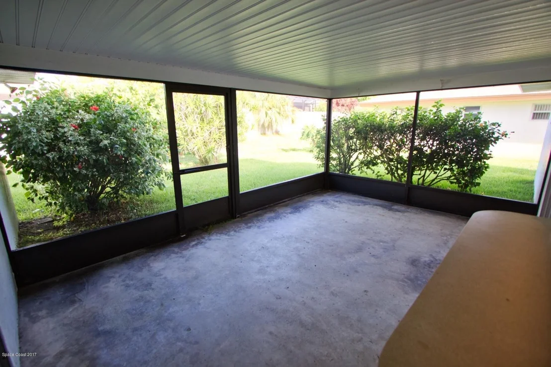 Photo of 735 Verbenia Drive