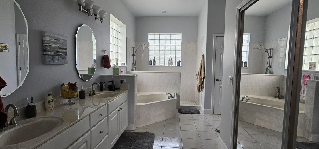 Photo of 2566 Christopher Drive