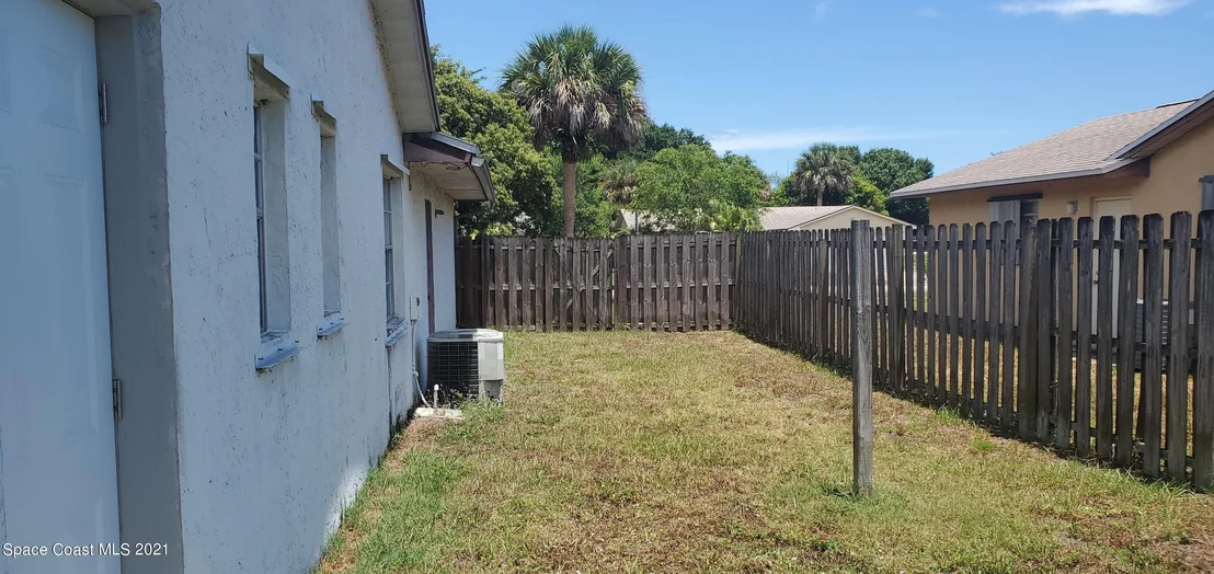 Photo of 3340 Jay Tee Drive