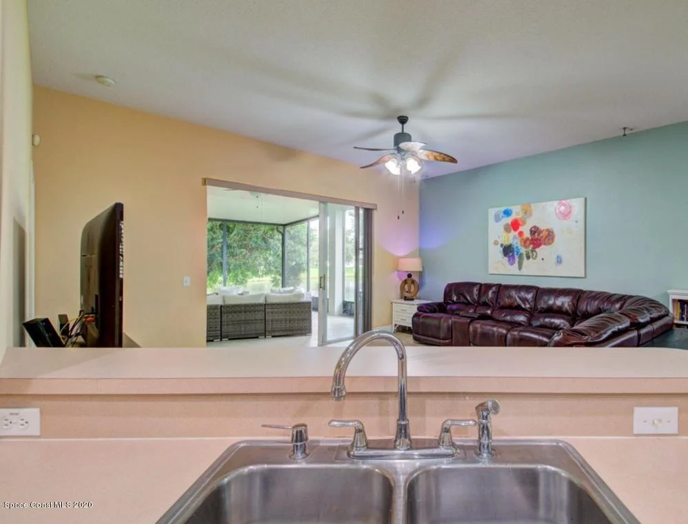 Photo of 4782 Outlook Drive