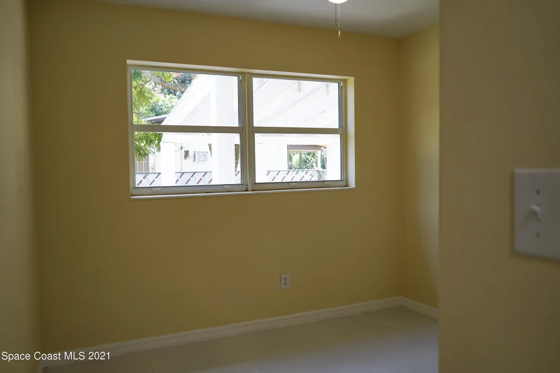 Photo of 80 Katherine Boulevard