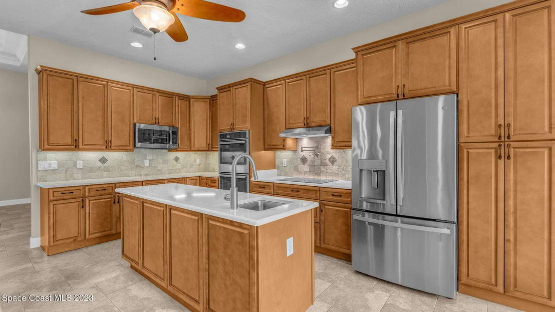 Photo of 2372 Westhorpe Drive