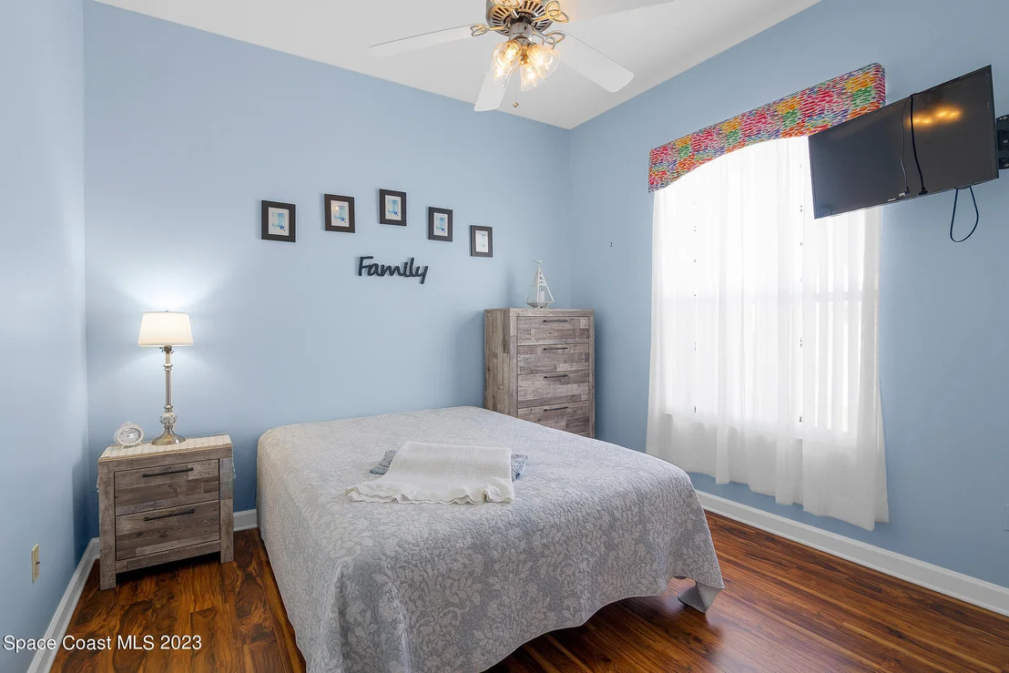 Photo of 2563 Canterbury Circle