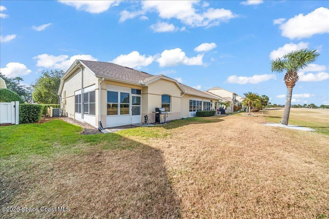 Photo of 1957 Golf Vista Boulevard