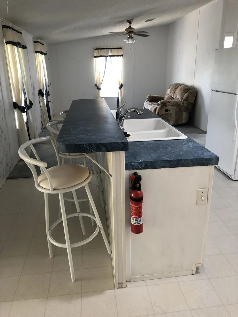 Photo of Unit 0 at 5462 Bannock Street