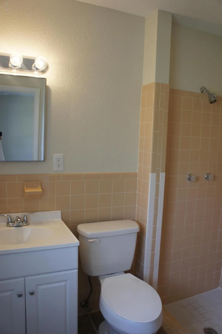 Photo of 308 Amherst Avenue