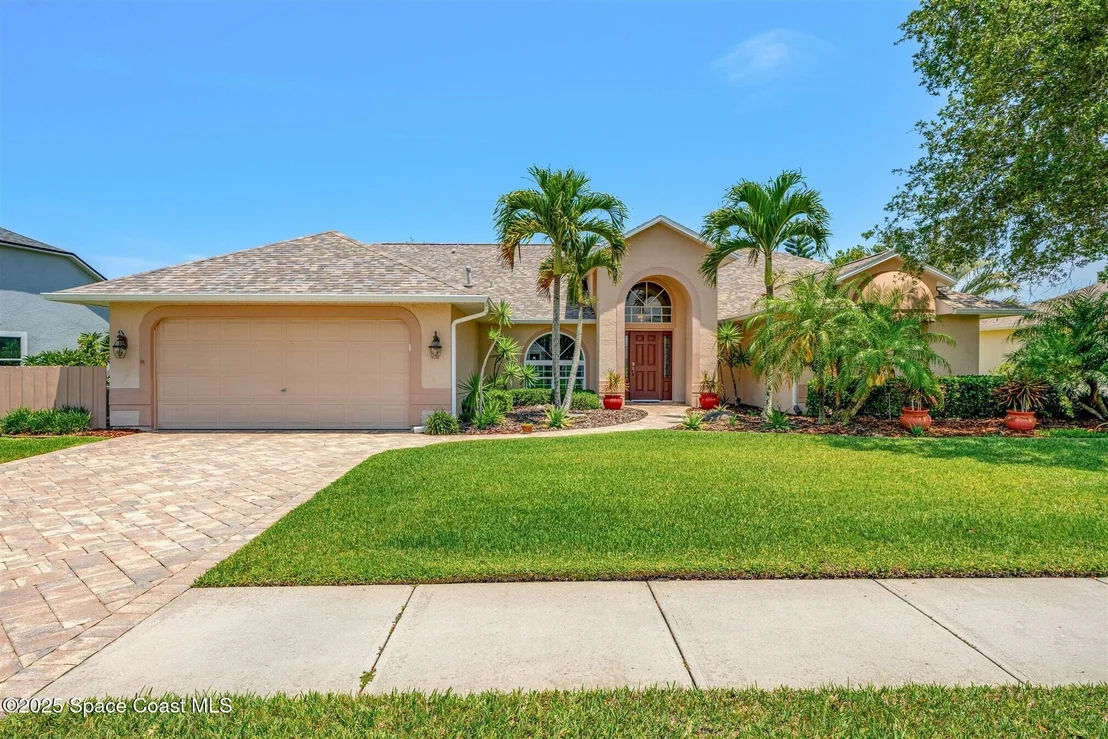 Photo of 952 Wildwood Drive