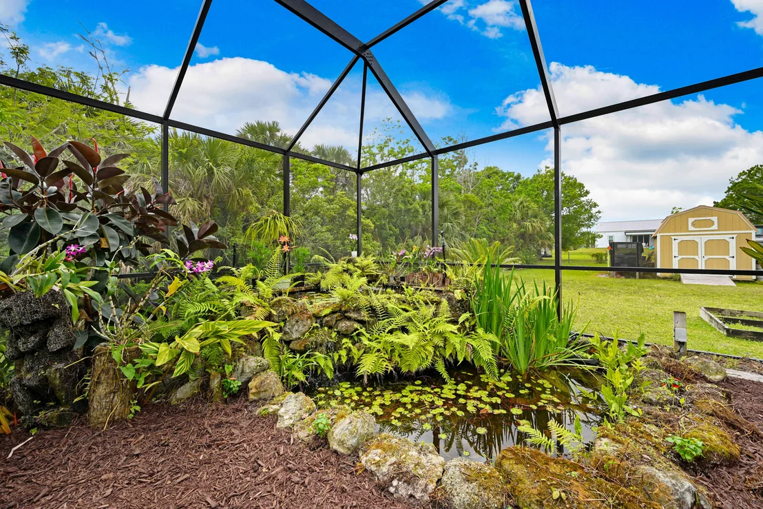 Photo of 2690 Weber Road