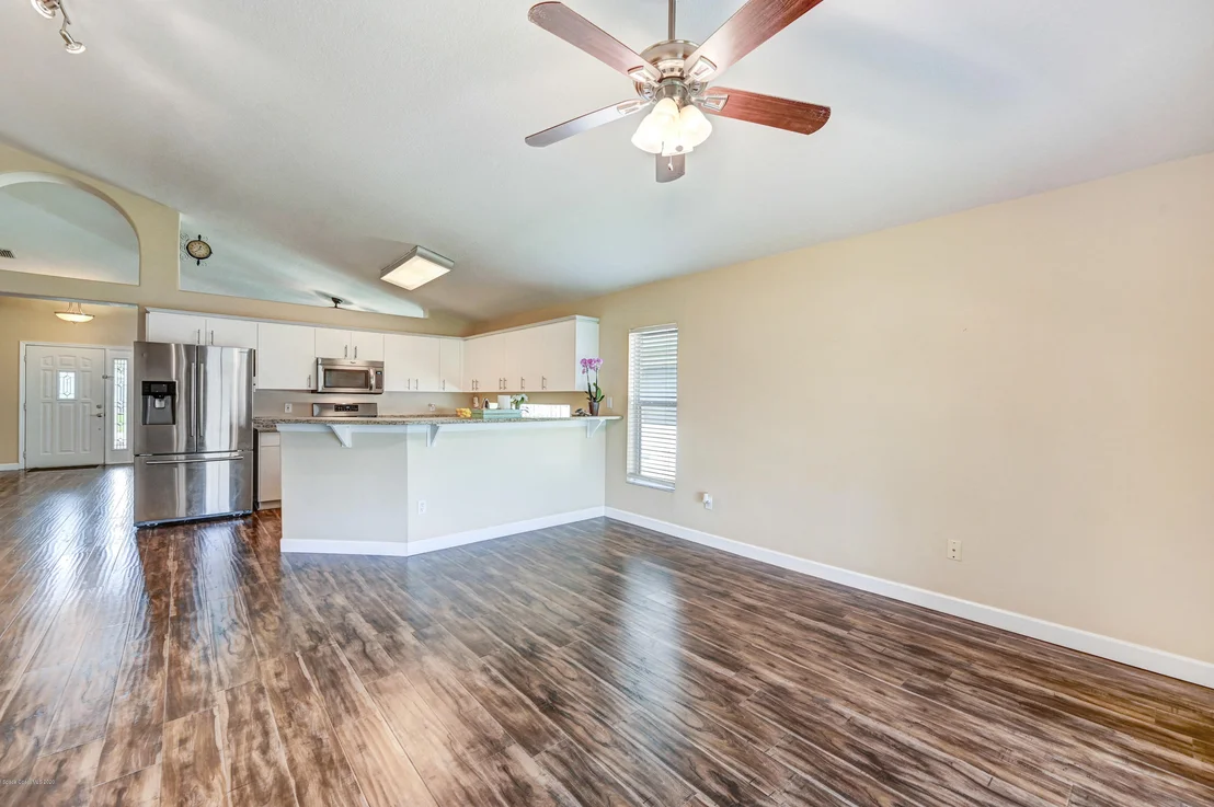 Photo of 1882 Sun Gazer Drive