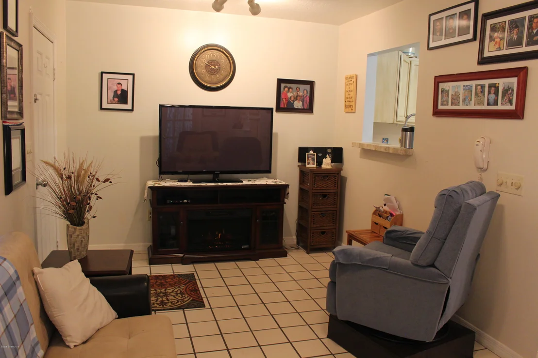 Photo of 1759 Pace Drive NW