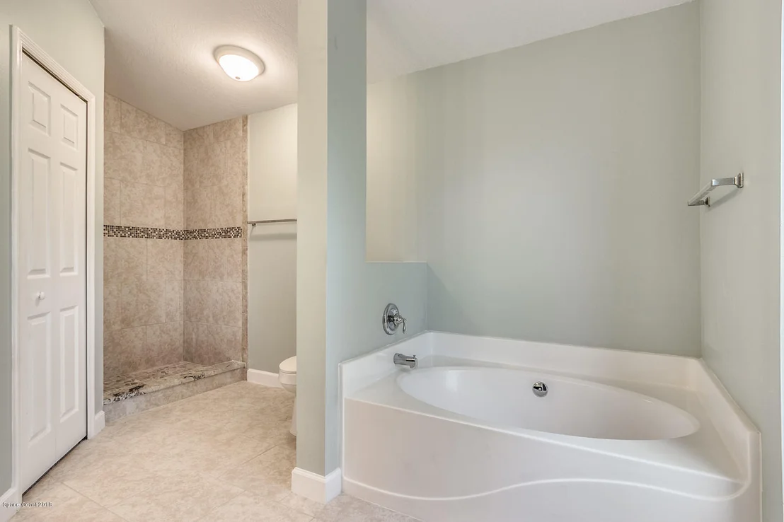 Photo of 8042 Bracken Lane