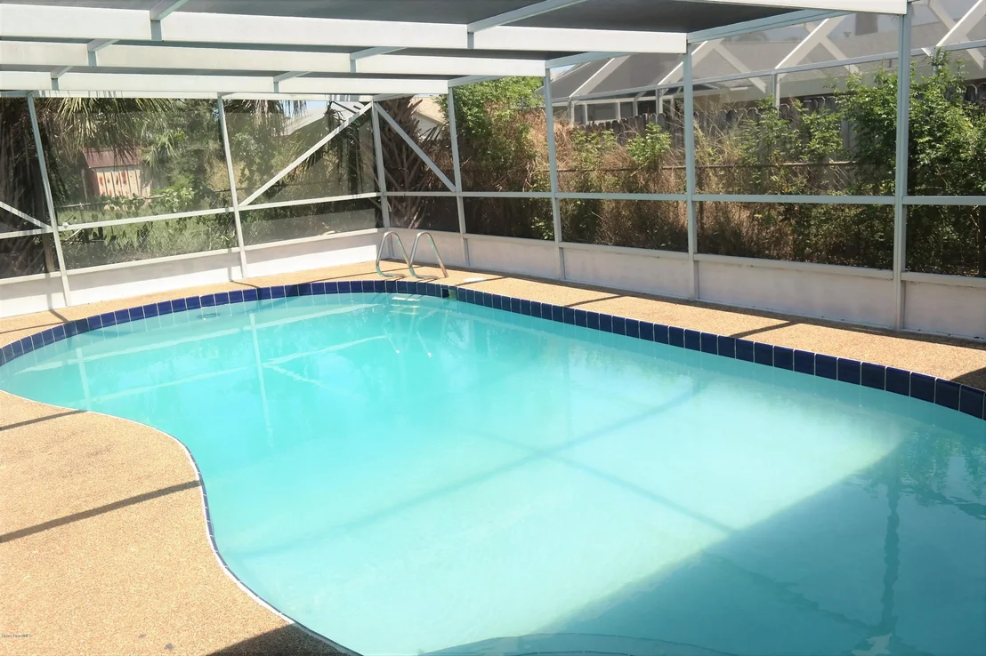 Photo of 545 Chantilly Drive