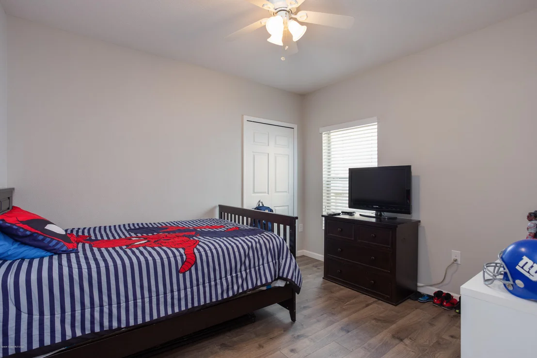 Photo of 1496 Litchfield Drive