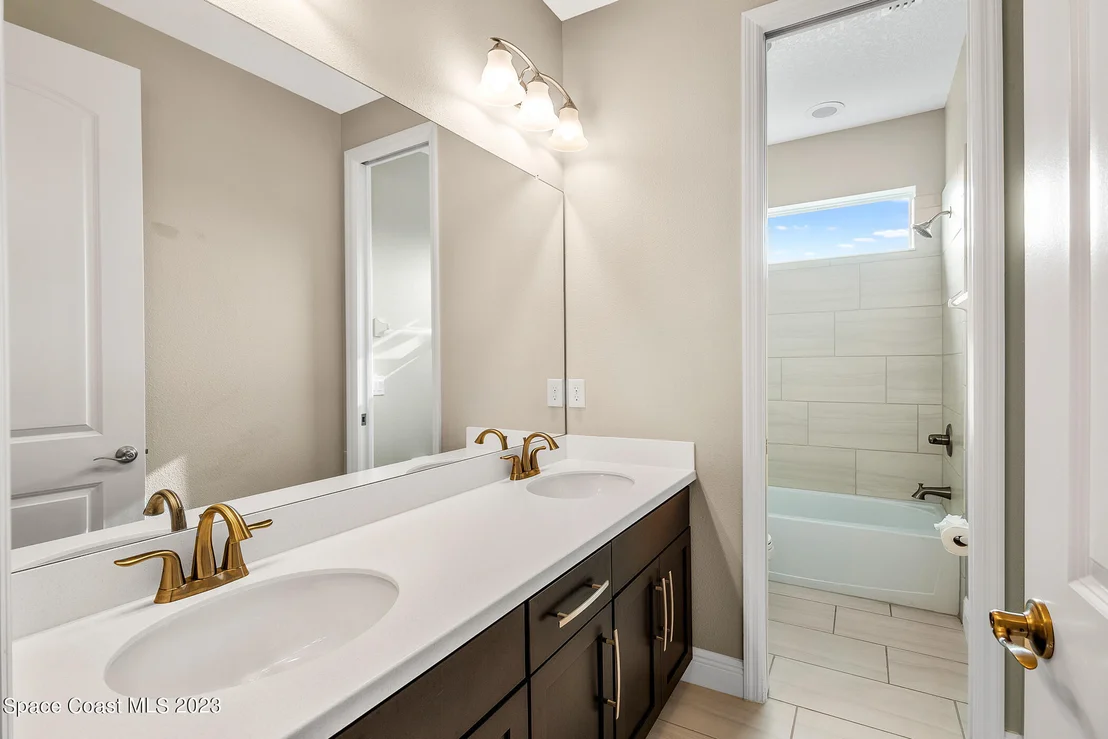 Photo of 3068 Addison Drive