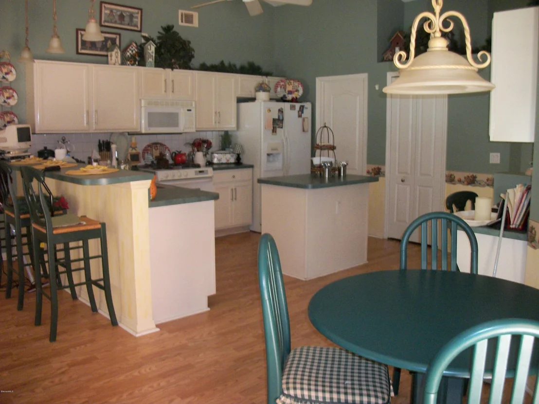 Photo of 875 Shoshone Lane